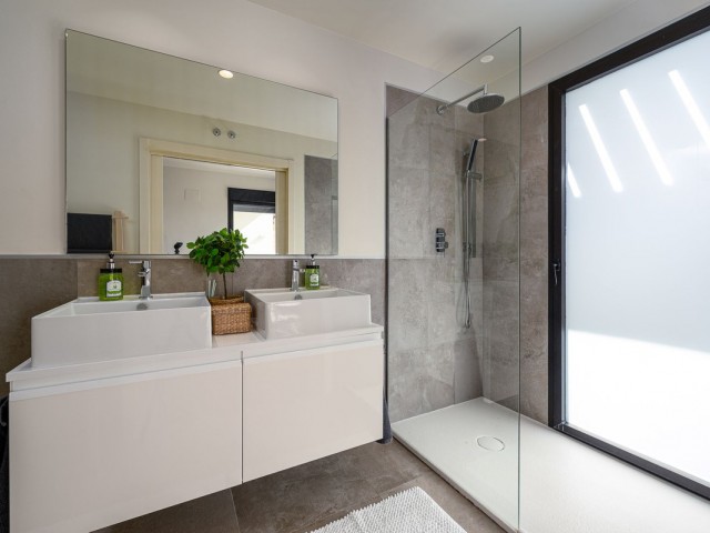 4 Makuuhuoneen Rivitalo La Cala de Mijas