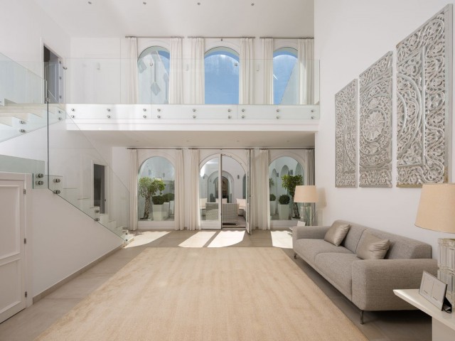 Villa, Hacienda Las Chapas, R5308135