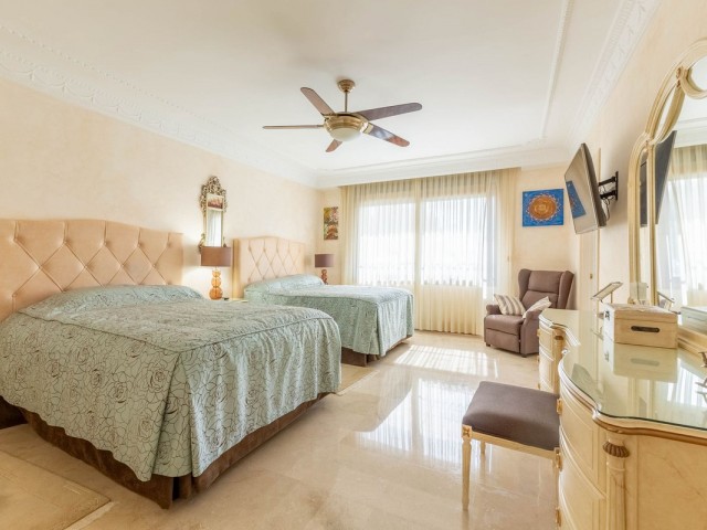 7 Sovrums Villa i Los Monteros