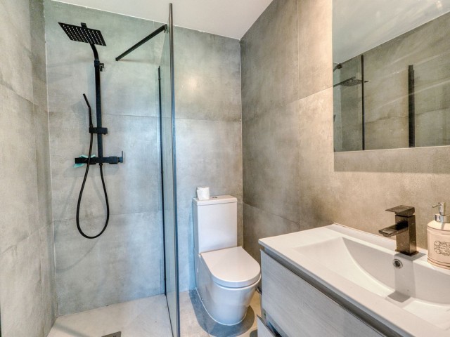 4 Soveroms Villa i Istán