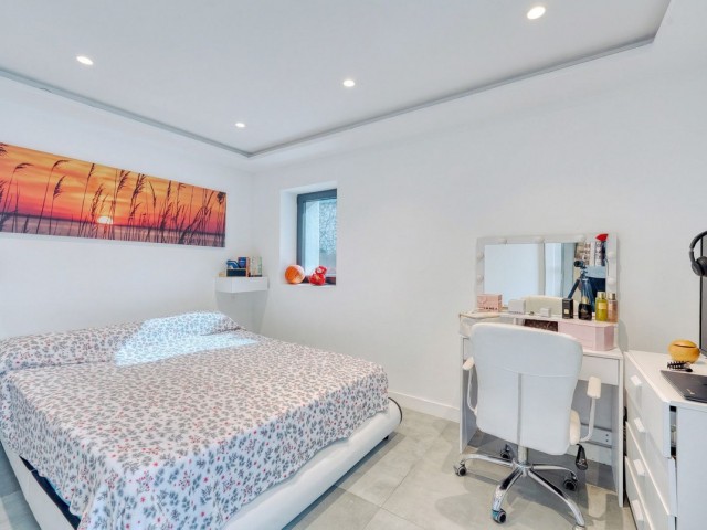 4 Soveroms Villa i Istán