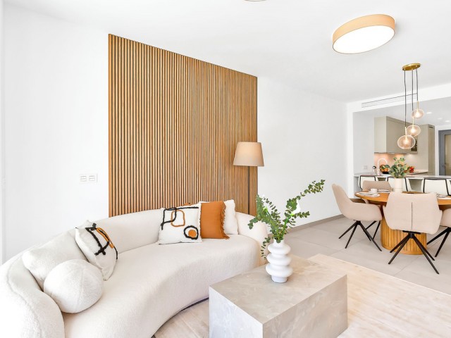2 Bedrooms Apartment in Elviria