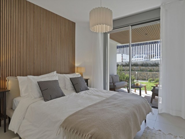 2 Bedrooms Apartment in Elviria