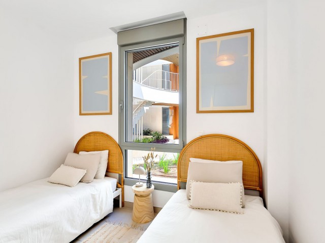 2 Bedrooms Apartment in Elviria