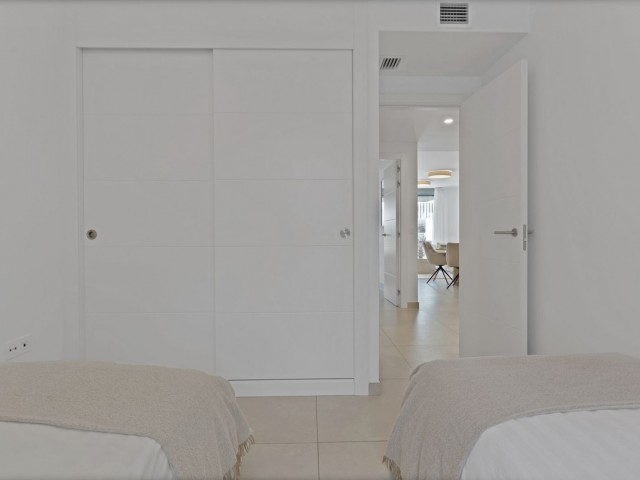 2 Bedrooms Apartment in Elviria