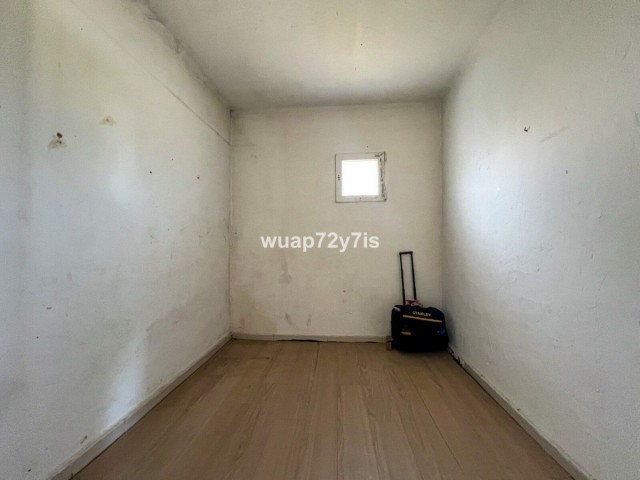 2 Schlafzimmer Villa in New Golden Mile