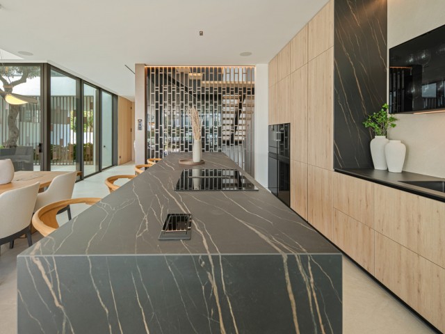 3 Bedrooms Villa in The Golden Mile