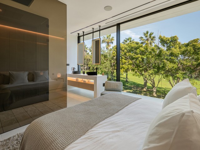 3 Bedrooms Villa in The Golden Mile
