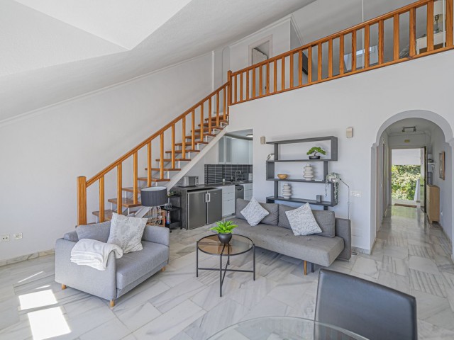 Penthouse avec 2 Chambres  à The Golden Mile