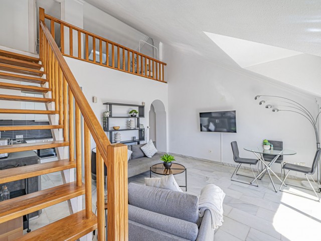 Penthouse avec 2 Chambres  à The Golden Mile