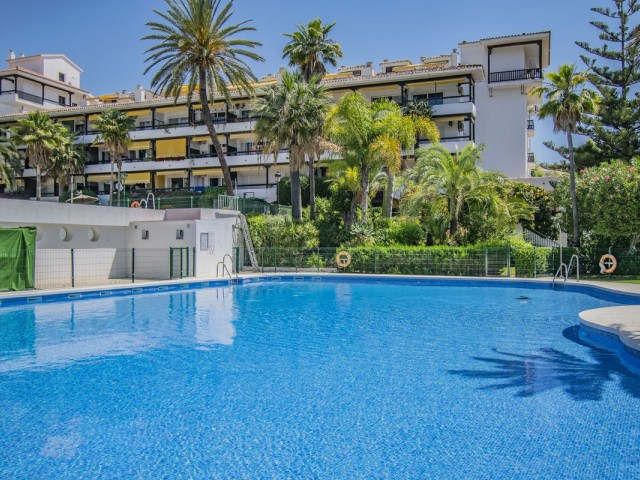 Penthouse avec 2 Chambres  à The Golden Mile