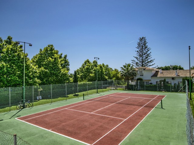 Penthouse avec 2 Chambres  à The Golden Mile