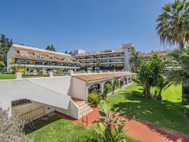 Penthouse avec 2 Chambres  à The Golden Mile