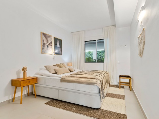 Apartamento con 3 Dormitorios  en Benalmadena Costa