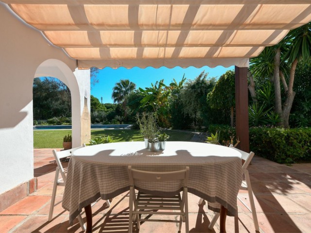 3 Schlafzimmer Villa in Cabopino