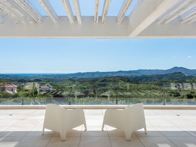4 Bedrooms Villa in Mijas