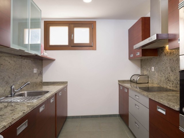 3 Makuuhuoneen Huoneisto Altos de los Monteros