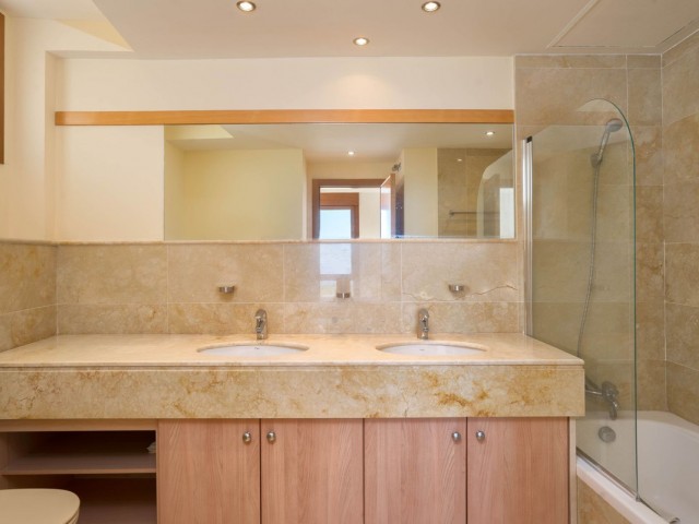 3 Makuuhuoneen Huoneisto Altos de los Monteros