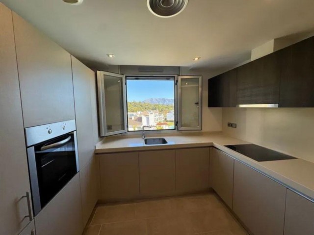 3 Sovrums Lägenhet i Ojén