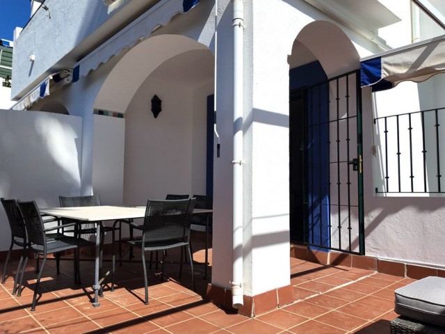 5 Schlafzimmer Reihenhaus in San Pedro de Alcántara