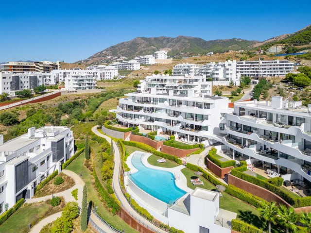 2 Bedrooms Apartment in Fuengirola