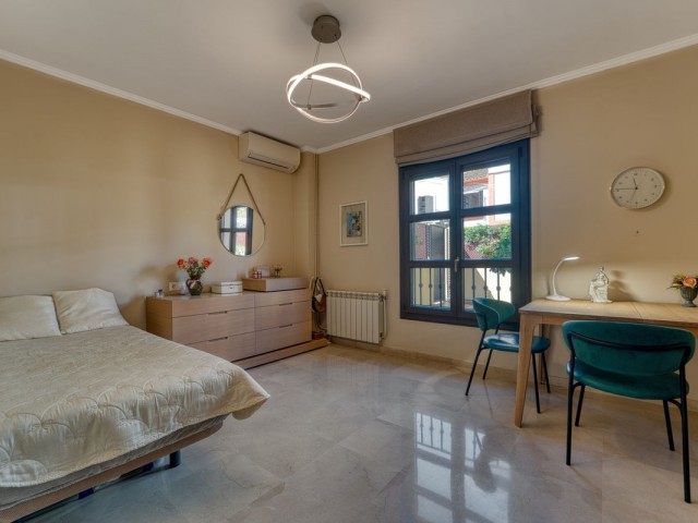 5 Makuuhuoneen Huvila Guadalmina Alta