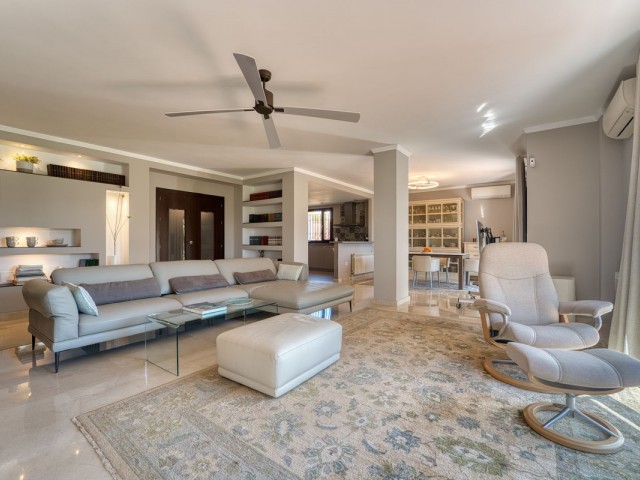 5 Makuuhuoneen Huvila Guadalmina Alta