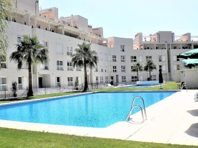 2 Bedrooms Apartment in Nueva Andalucía
