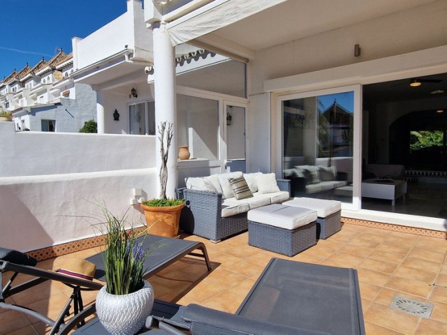 3 Schlafzimmer Reihenhaus in La Duquesa