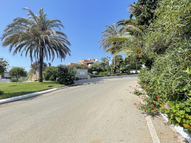  Grundstück in Estepona