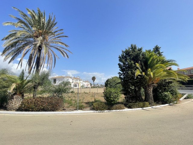  Grundstück in Estepona