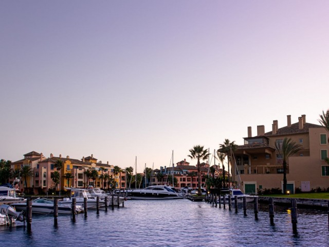 3 Soveroms Leilighet i Sotogrande