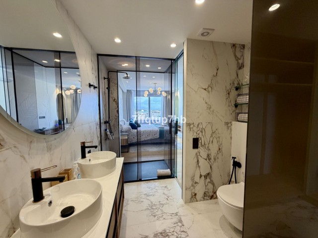 Penthouse in Estepona