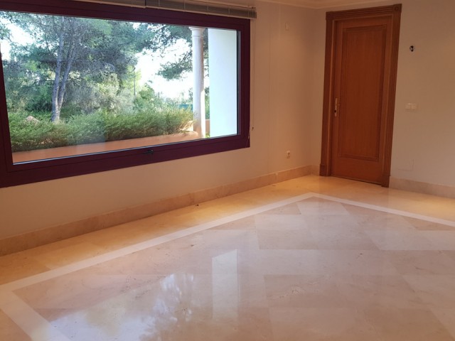 4 Schlafzimmer Villa in Sierra Blanca