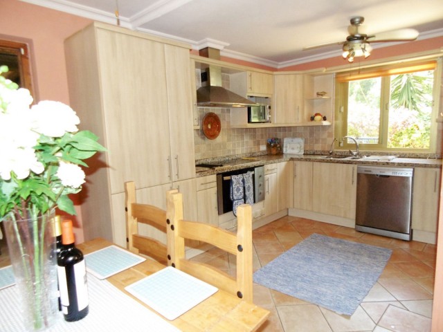 4 Sovrums Villa i Sierrezuela