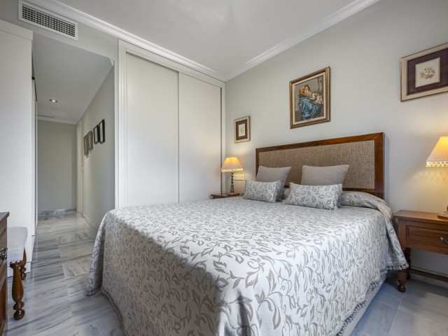 2 Bedrooms Apartment in Nueva Andalucía