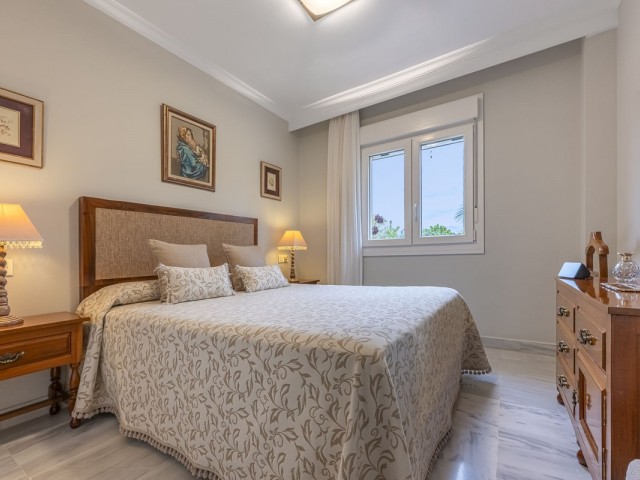 2 Bedrooms Apartment in Nueva Andalucía
