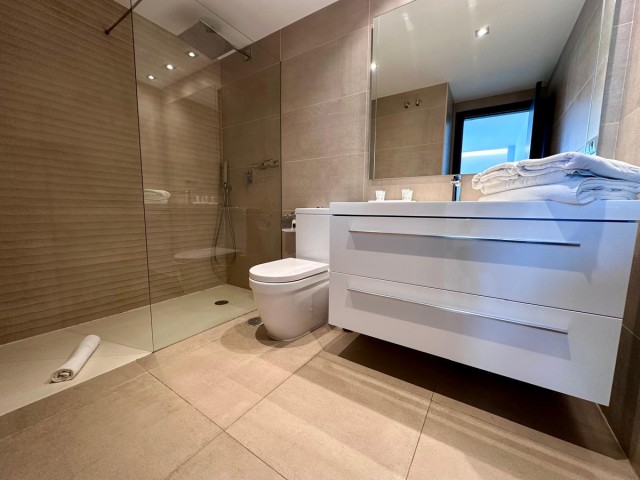 Appartement avec 3 Chambres  à San Pedro de Alcántara