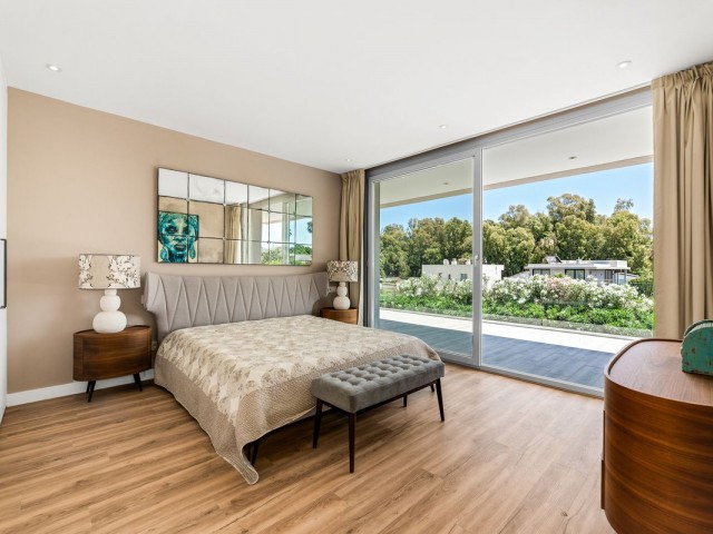 5 Schlafzimmer Villa in Marbella