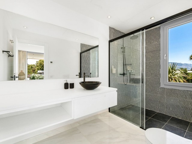 5 Schlafzimmer Villa in Marbella