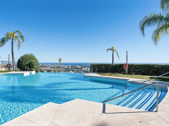 2 Schlafzimmer Apartment in Benahavís