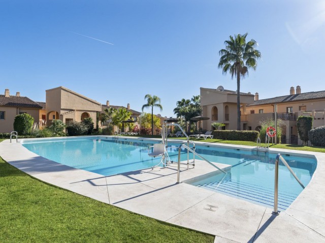 2 Schlafzimmer Apartment in Benahavís