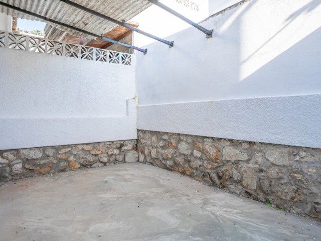 2 Bedrooms Villa in Marbella