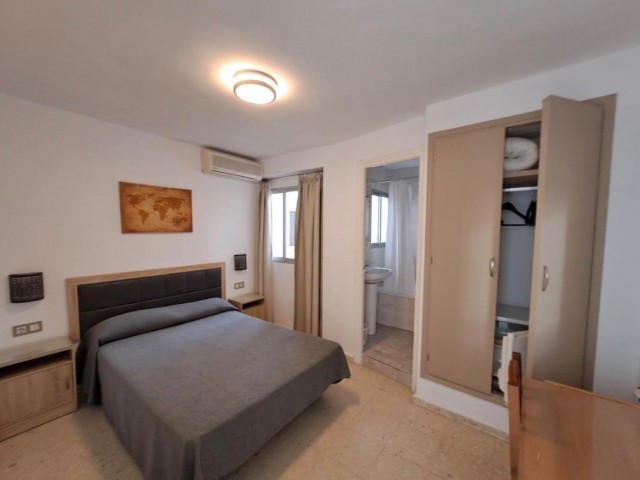 Commercial avec 0 Chambres  à Marbella