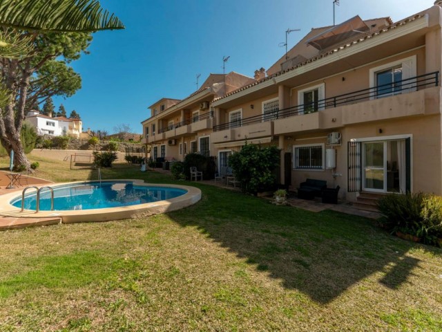 3 Schlafzimmer Villa in Artola