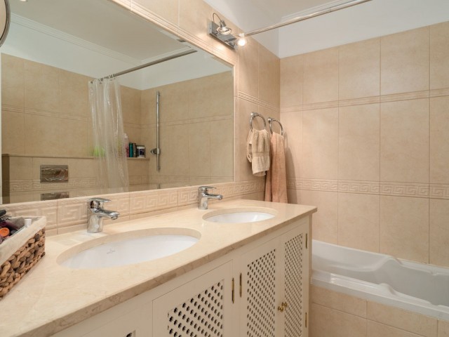 2 Makuuhuoneen Rivitalo Atalaya