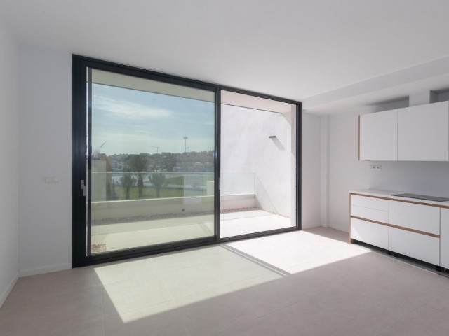 2 Bedrooms Apartment in Estepona