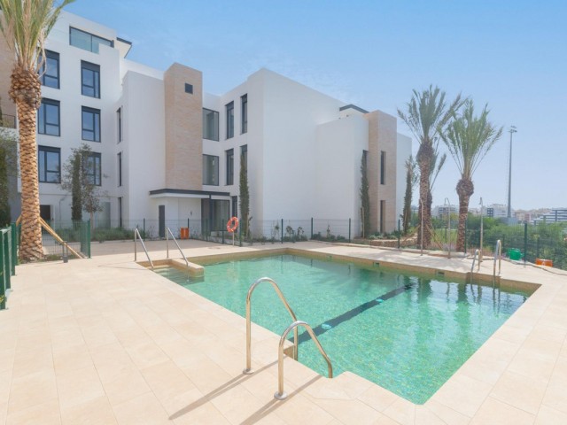 2 Bedrooms Apartment in Estepona