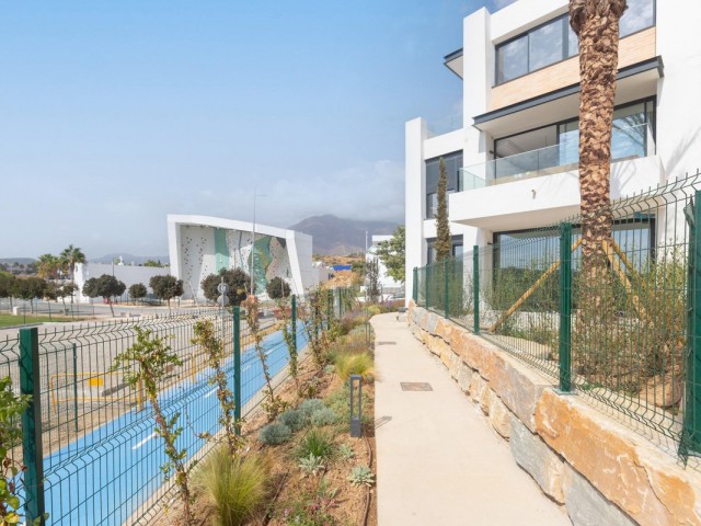 2 Bedrooms Apartment in Estepona