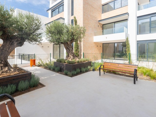 2 Bedrooms Apartment in Estepona